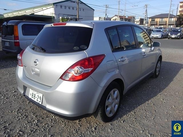 2011 Nissan TIIDA